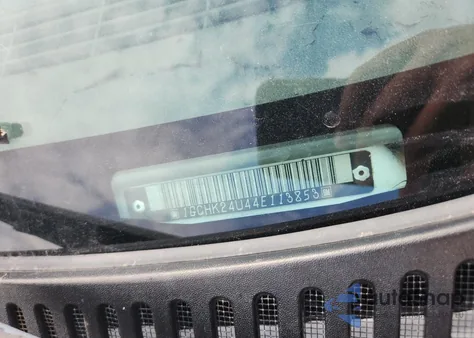 2004 Chevrolet Silverado K2500 Heavy Duty from USA, damaged, VIN 1GCHK24U44E113853